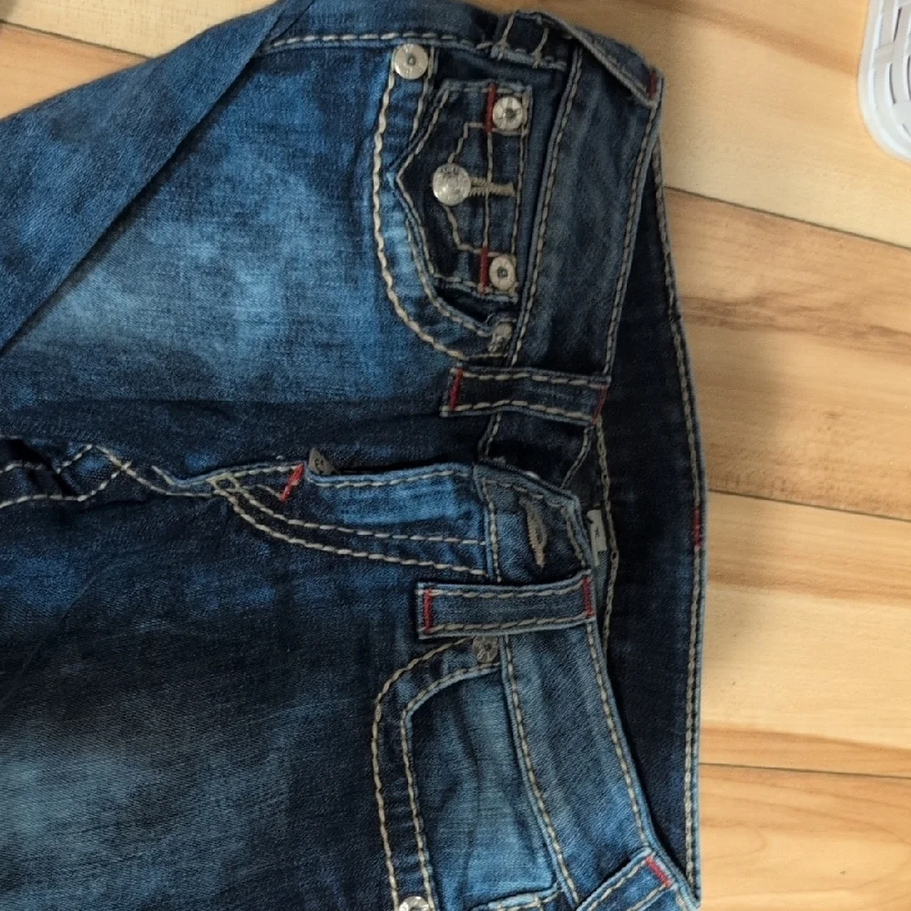 True Religion Women's Denim Jeans with Red Accents - Picture 3 of 4